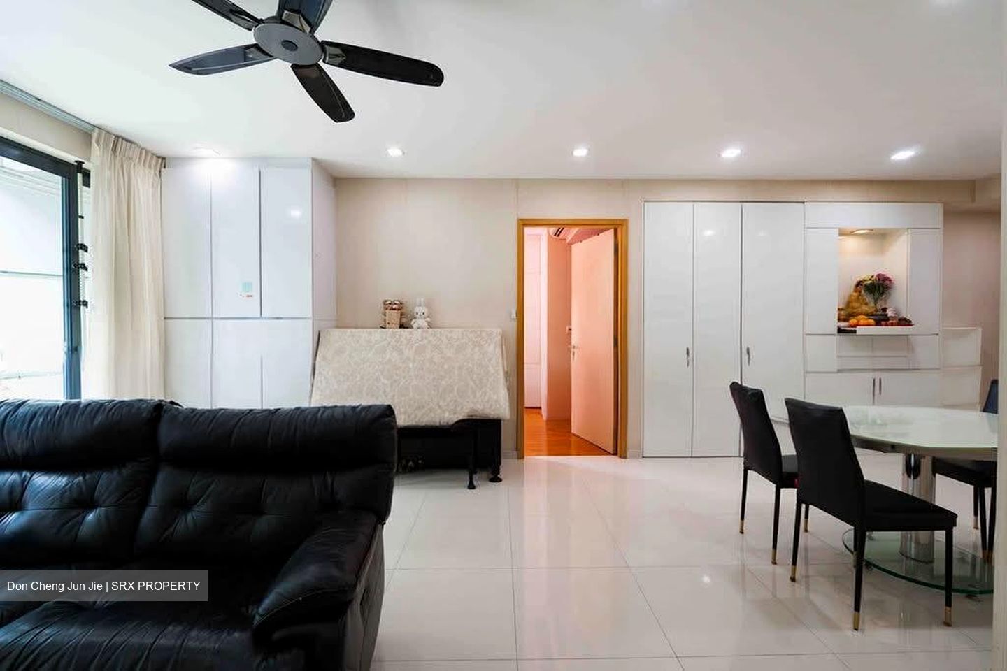 Esparina Residences (D19), Condominium #574656241